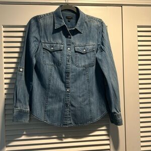 Talbots denim shirt!  Like new!  Size 4.